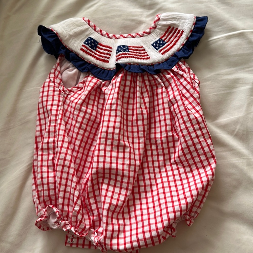 4th of July Buble Smockingbird